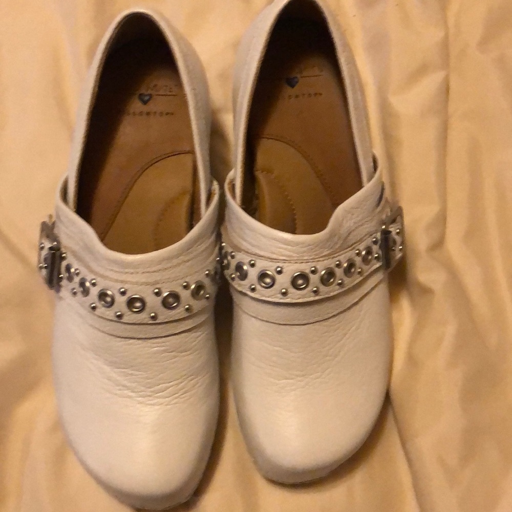 Nurse shoes